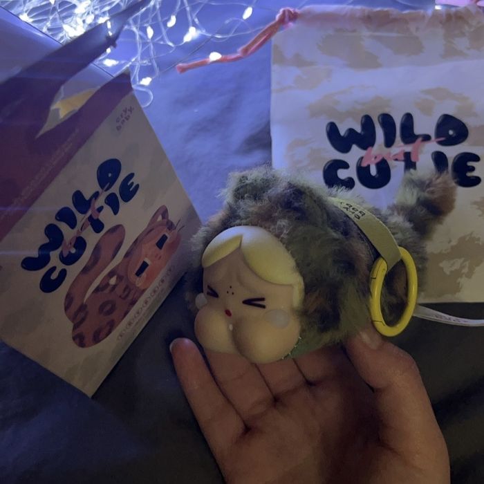 Продаю Лабубу игрушки и т.д.