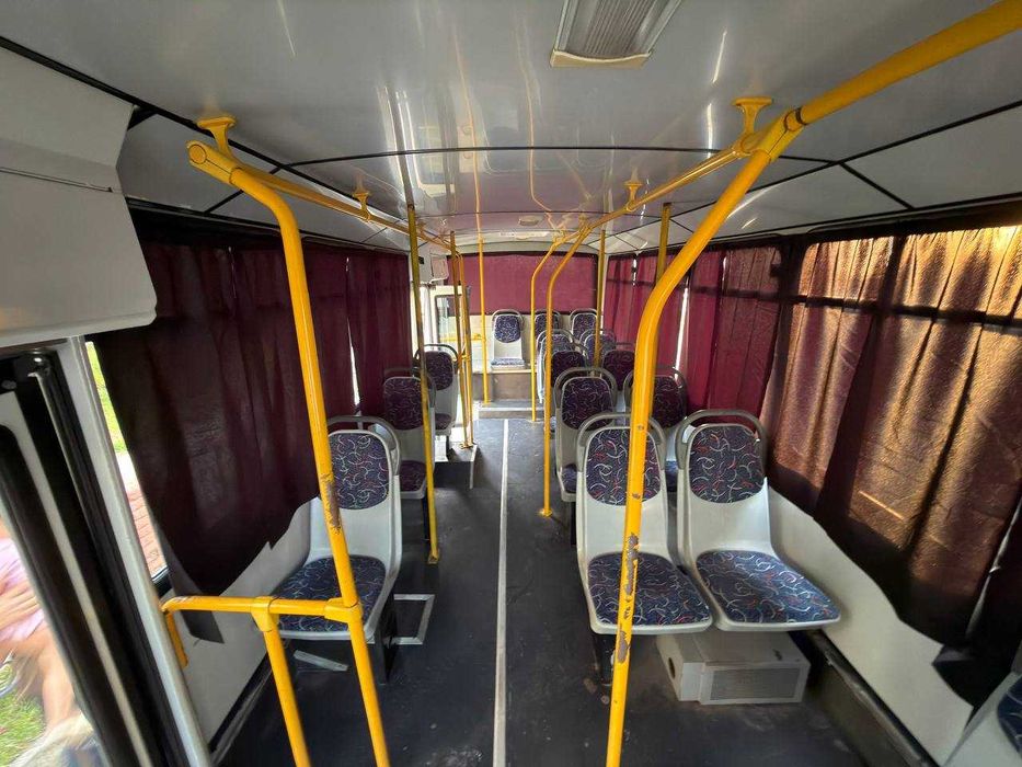 ISUZU SAZ HC40 автобус