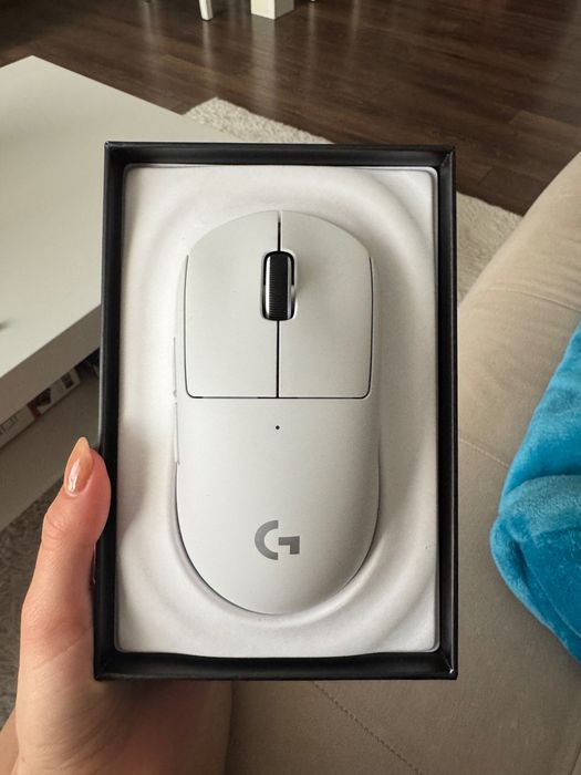 Мишка Logitech pro x superlight 2