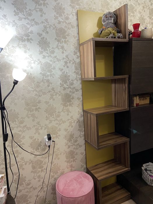 Продам полку зиг заг