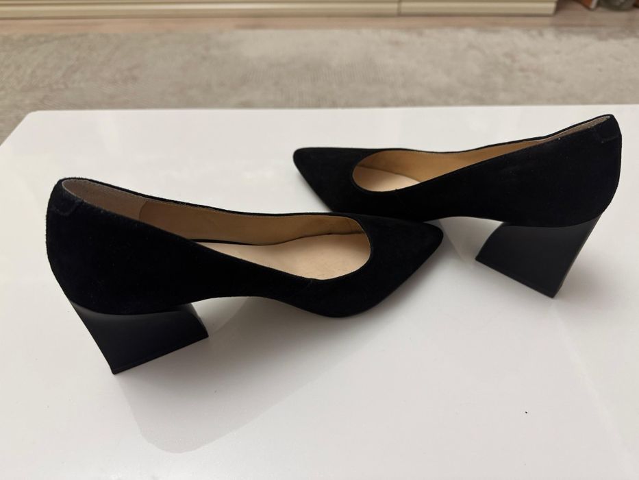 Новые туфли замшевый