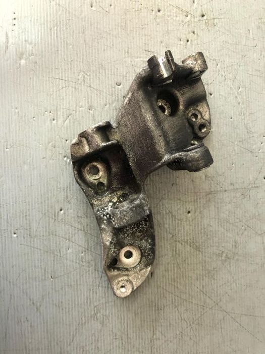 suport alternator 1.4 hdi peugeot 206