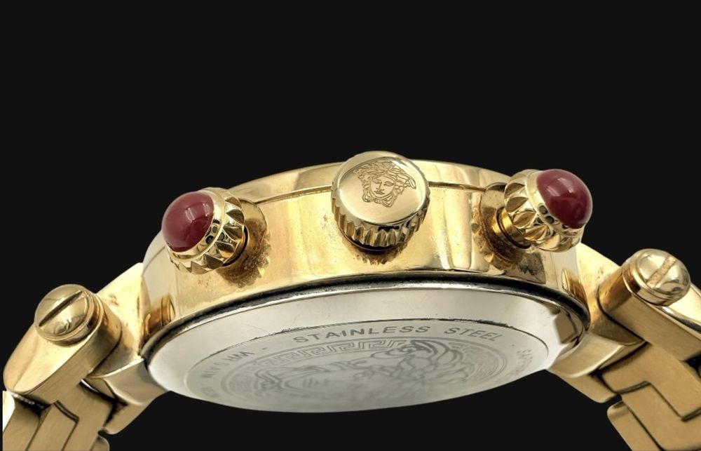 Versace Hellenyium Chronograph – Gold-Tone Luxury мъжки часовнин