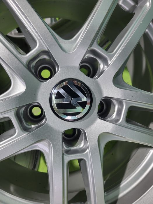 16 5x112 Vw Passat Touran Caddy Golf Skoda Audi 5х112