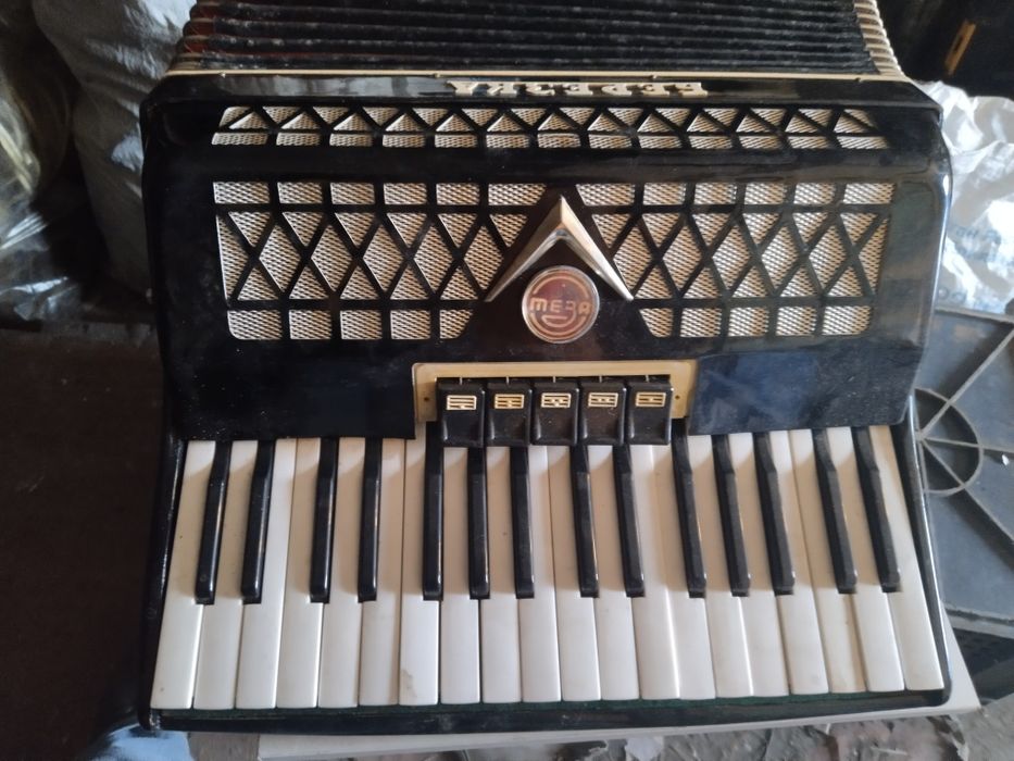 Музыкальный инструмент