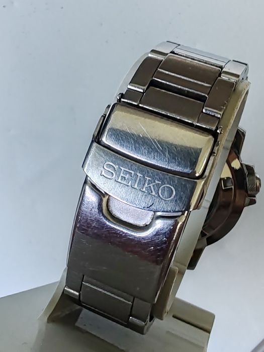 Ceas Seiko 5 Sports Automatic Calendar 42 mm