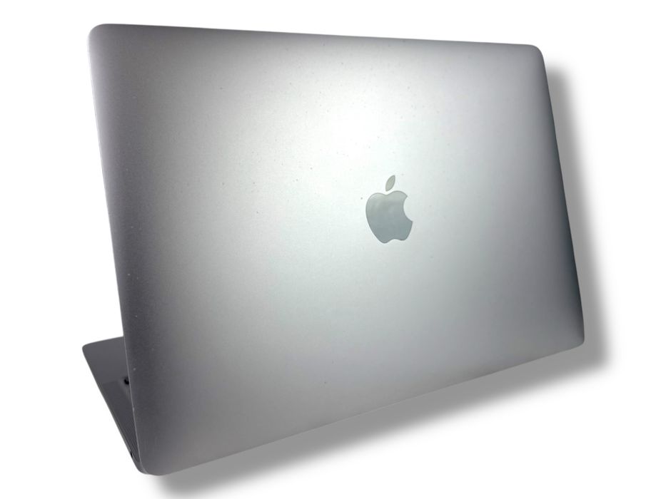 Apple MacBook Pro 13 M2 8RAM 256GB Touch Bar Space Gray 96% Батерия!