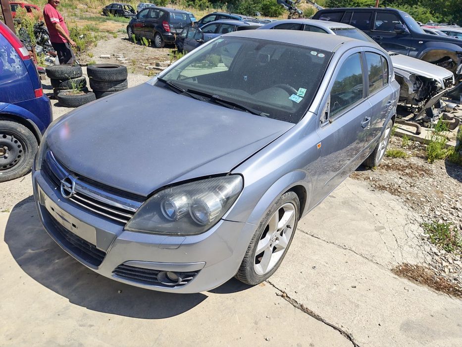 Opel Astra 1.7 CDTI 101k. На части
