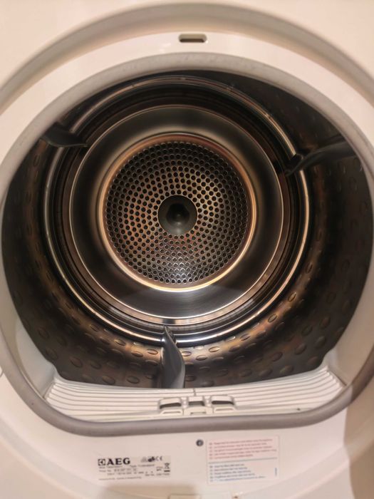 Сушилня АЕГ 8 кг