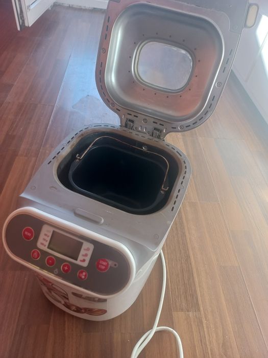 Mașină de făcut pâine Moulinex Home Bread & Baguettines – 220lei