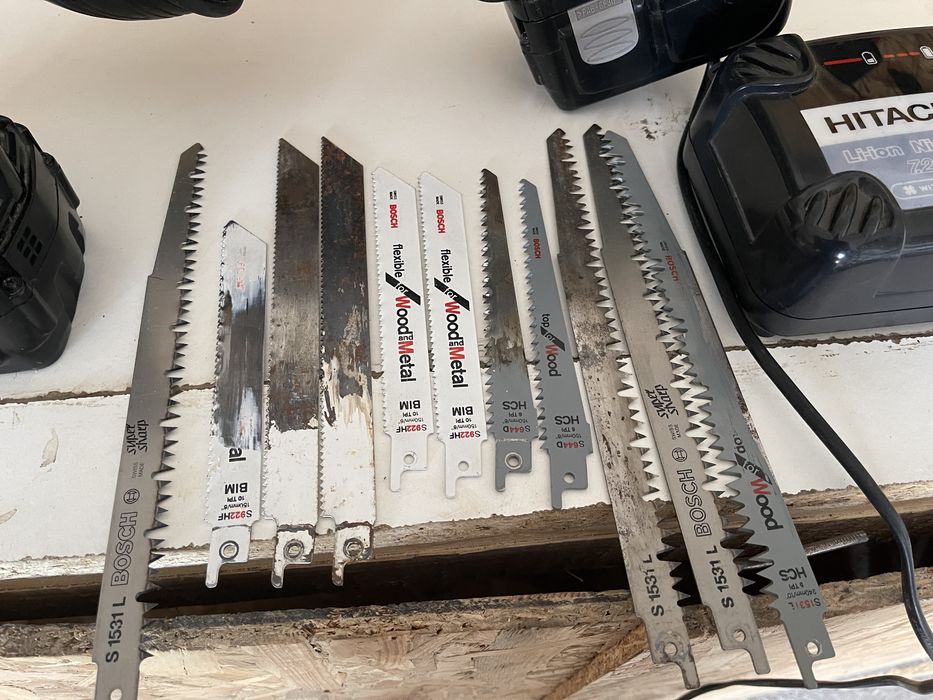 Fierastrau Hitachi