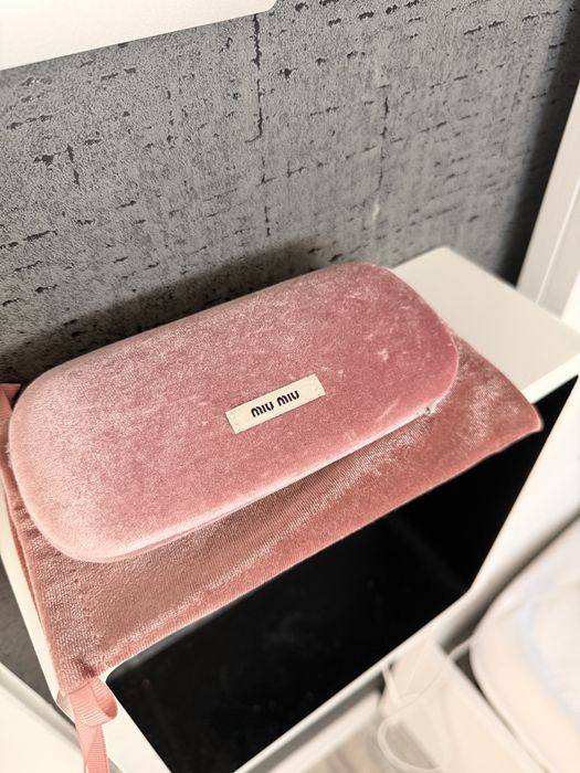 Miu miu слънчеви очила
