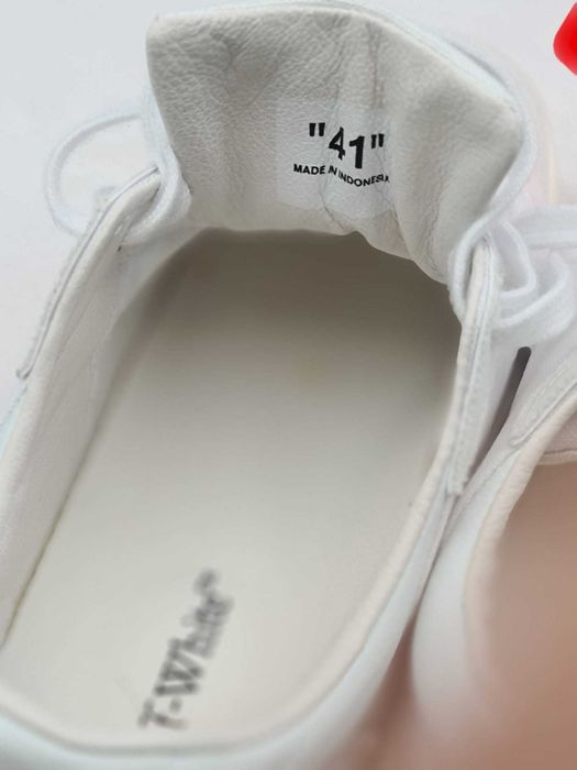 Off White pantofi sport bărbați mărimea 41 – Cu defect estetic minor