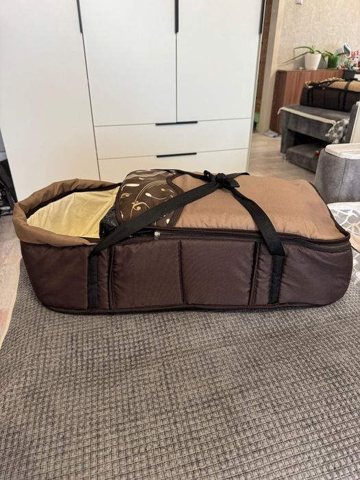 Продам Коляску. Зима-Лето. 15к.