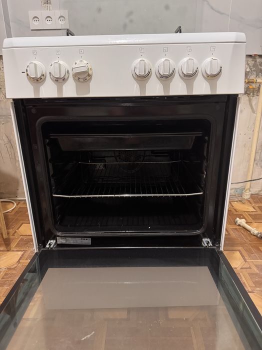 Продам духовку марки Beko