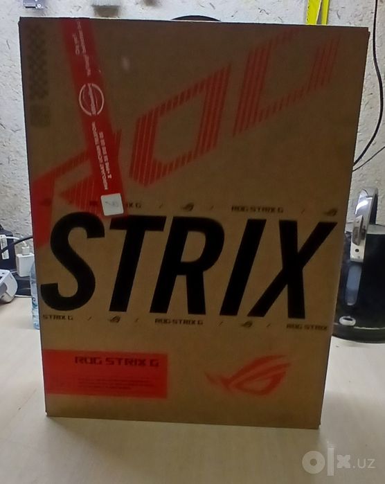 Asus Rog Strix gamer ноутбук