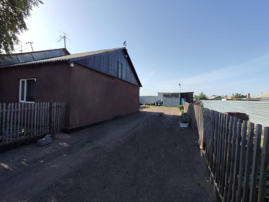 Продаю дом с участком ТОРГ