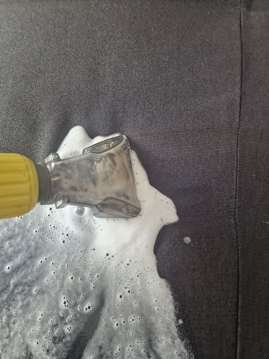 Пране на Дивани,авто салони