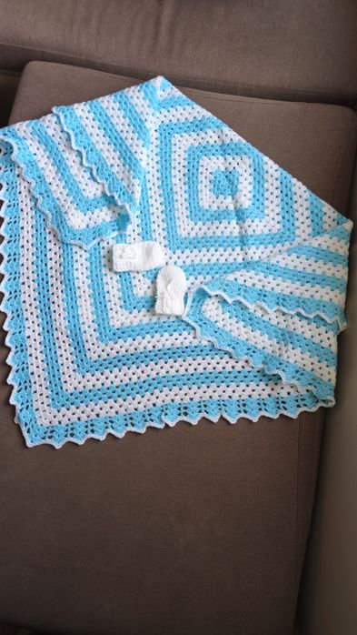 Ръчно плетени пелени на една кука