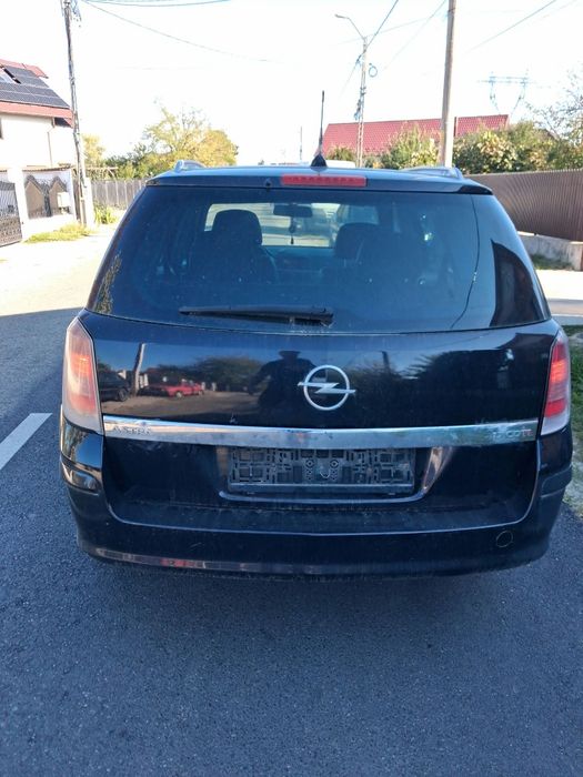 Stop stopuri Opel Astra H break