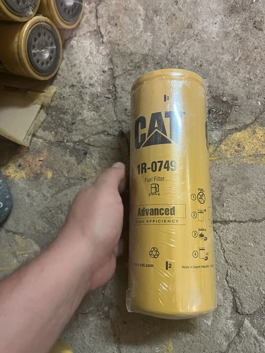 Запчасти на Catarpiller Кат