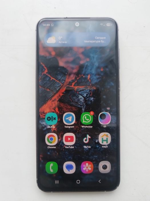 Продам самсунг S 23FE 8/256