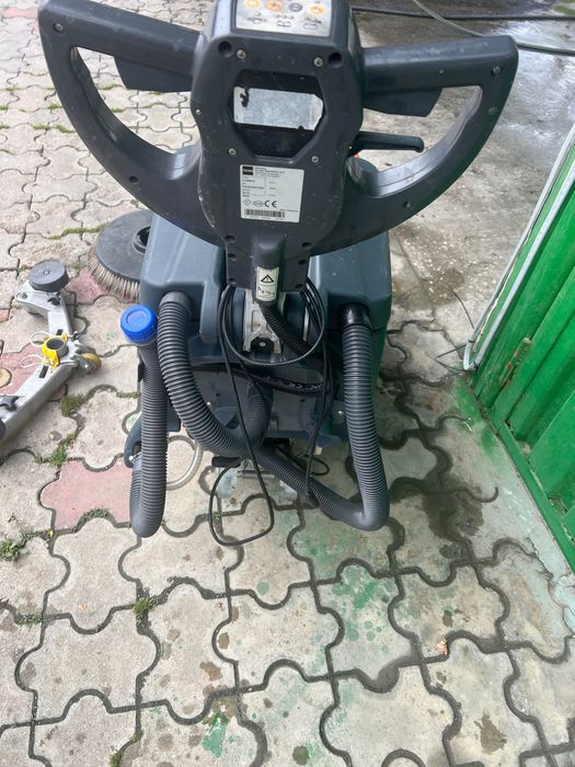 Masina de spalat pardoseli / Taski swingo 455 B