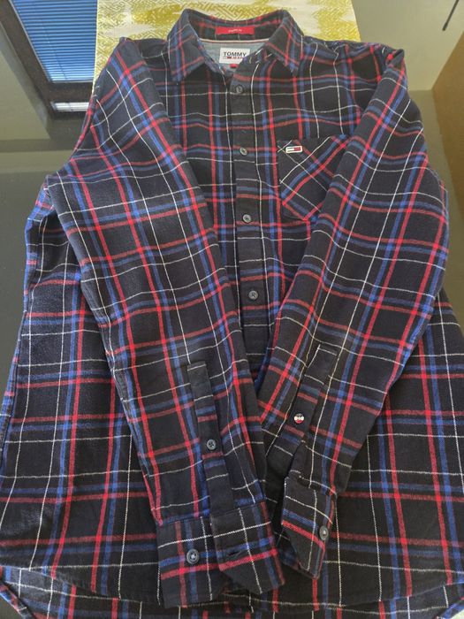 Cămașă Tommy jeans,  mărimea M,  stare excelentă,  preț 120 roni