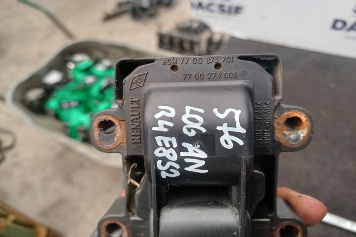 Bobina inductie 2526151A  7700873701 7700274008 2526151A  7700873701