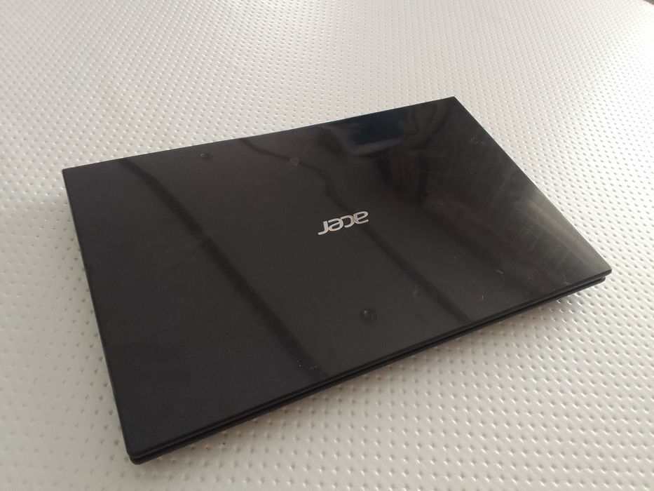 Ноутбук Acer aspire V3 core i3