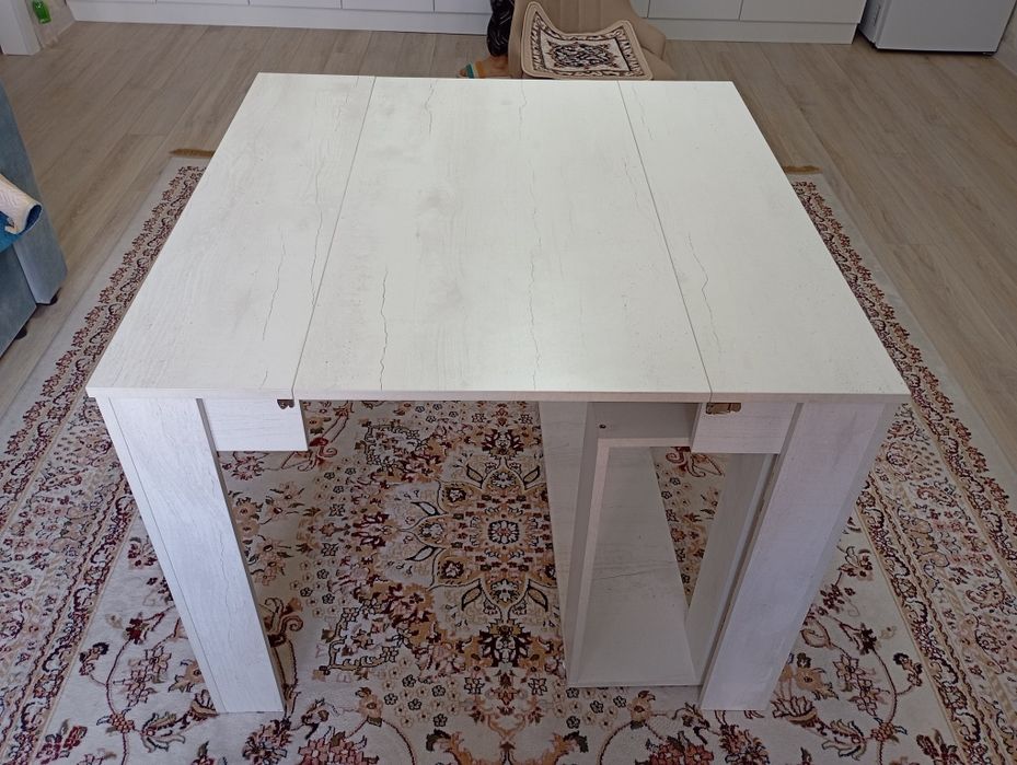 Продаю стол трансформер