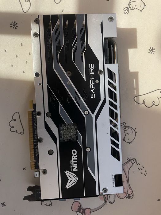 RX 570  nitro +