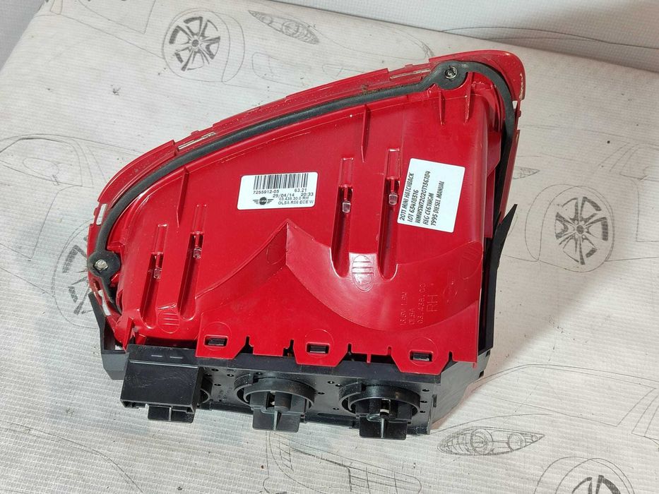 Stop aripă spate dreaptă Hatchback Mini One R56 2011 2.0 Diesel 105kW Cod OEM: 63217255912 (5G3)