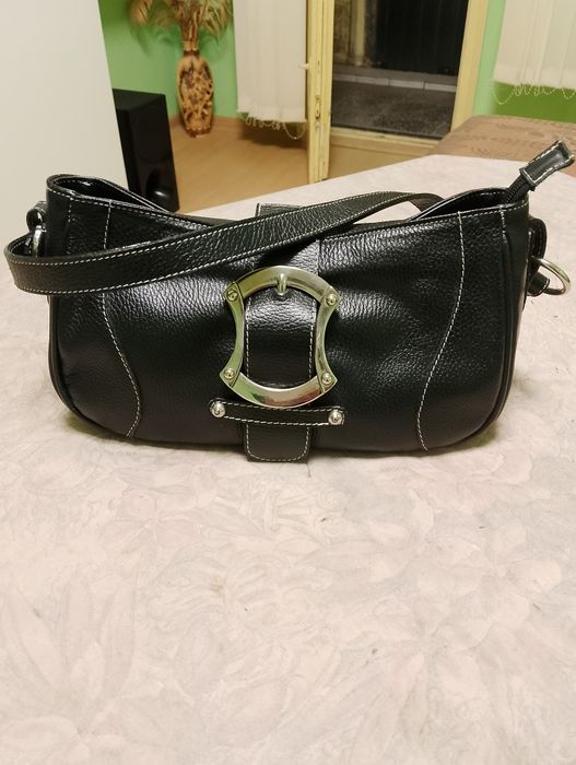Продавам дамска чанта