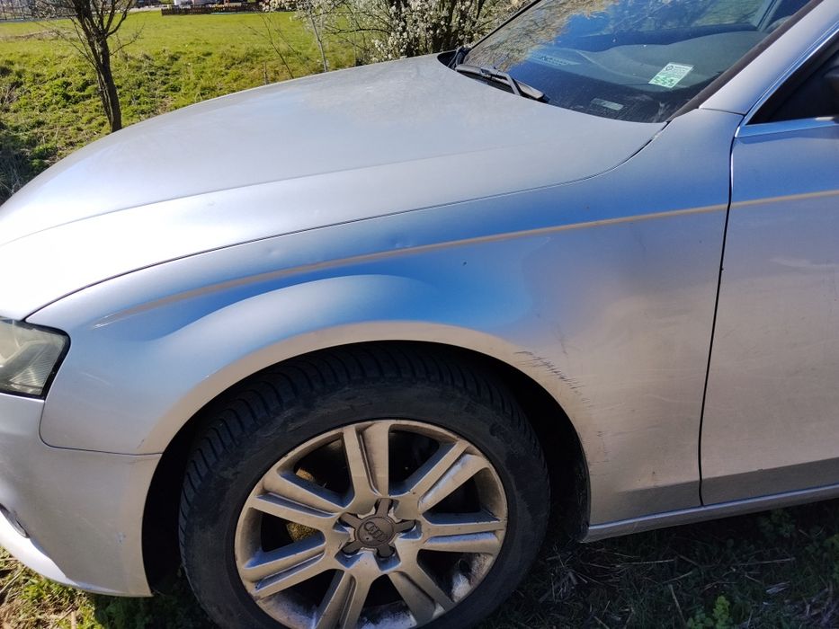 Ляв калник за audi a4 b8