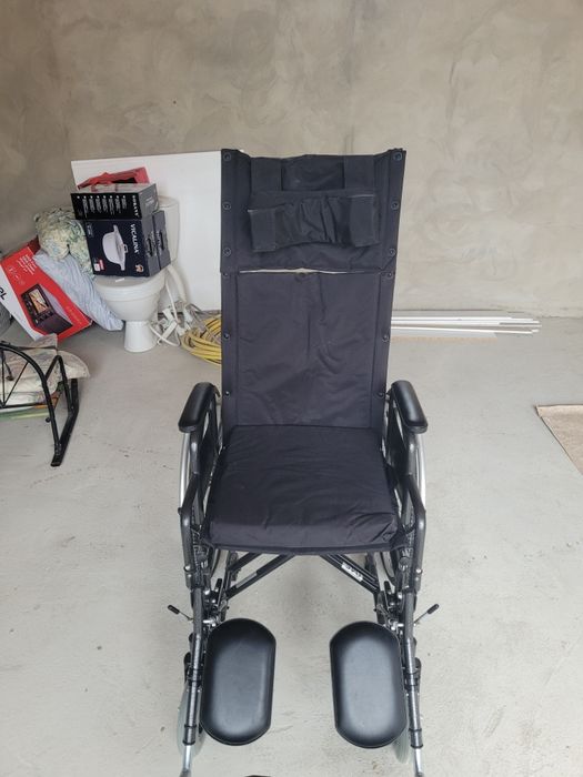 Инвалидная коляска