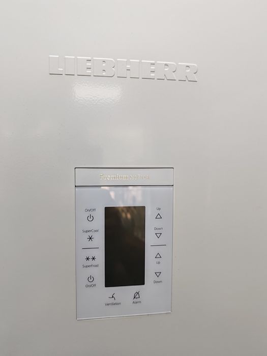 Комбиниран хладилник с фризер Liebherr 2 години Гаранция Made in Germany!