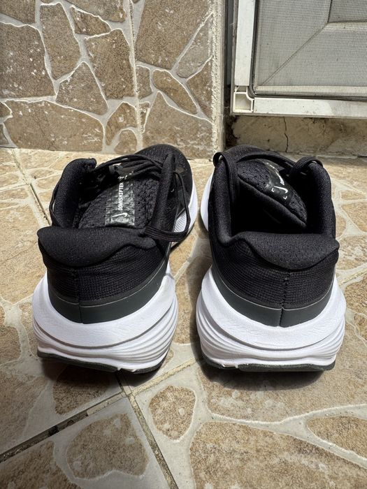 Оригинални маратонки Nike