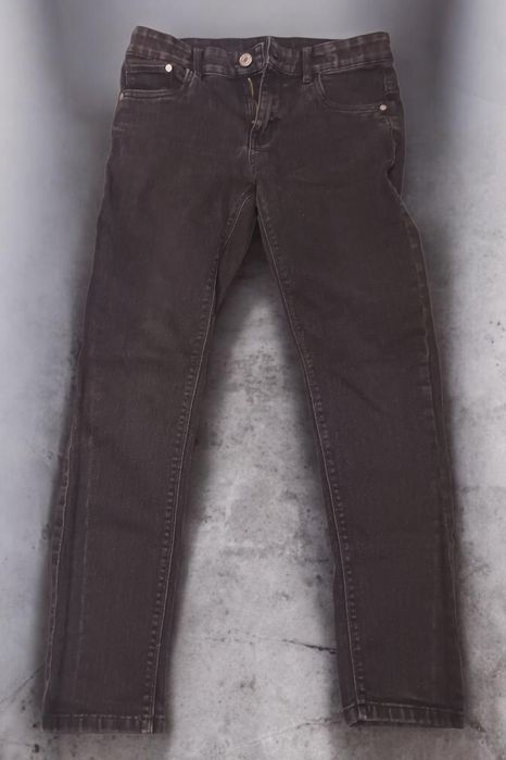 Blugii negri C&A pentru copii de 13 ani, starea este perfectă