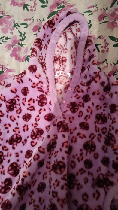 Отдам бесплатно варежки,носки