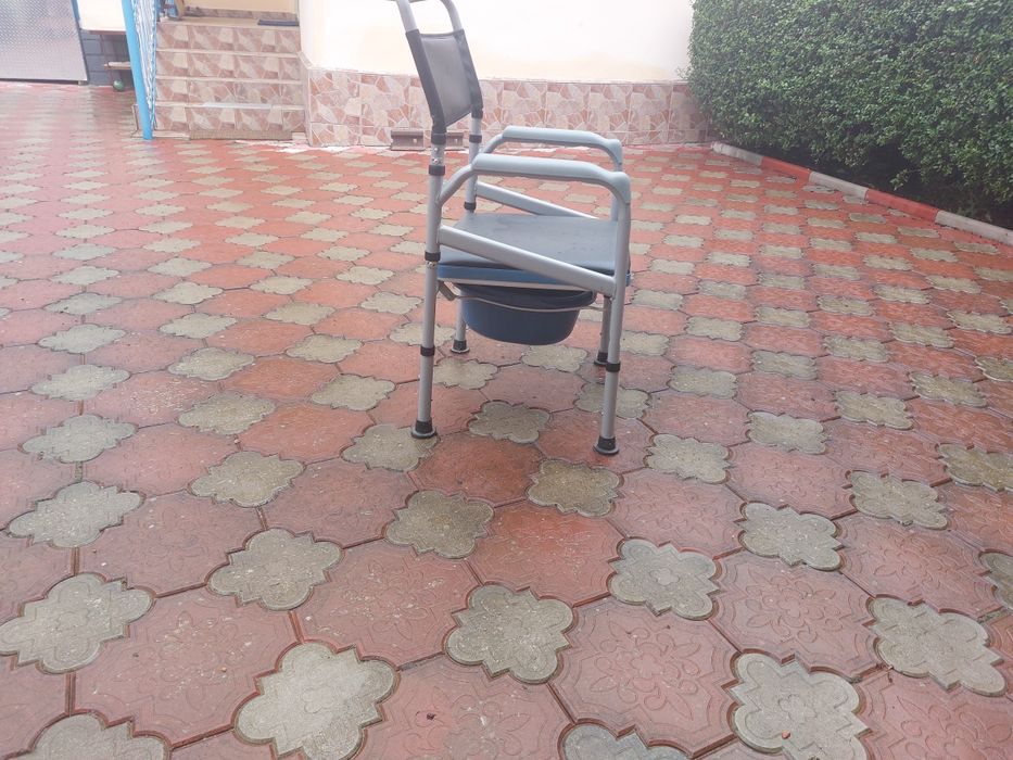 WC portabil  pentru bolnavi