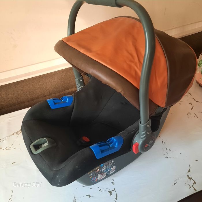 Продам авто люльку