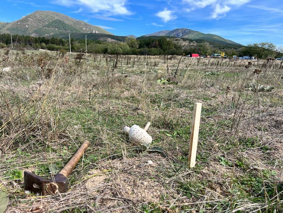 Продава се Парцел в Казанлък - 1600 кв.м за 10 €/кв.м - Снимка #6