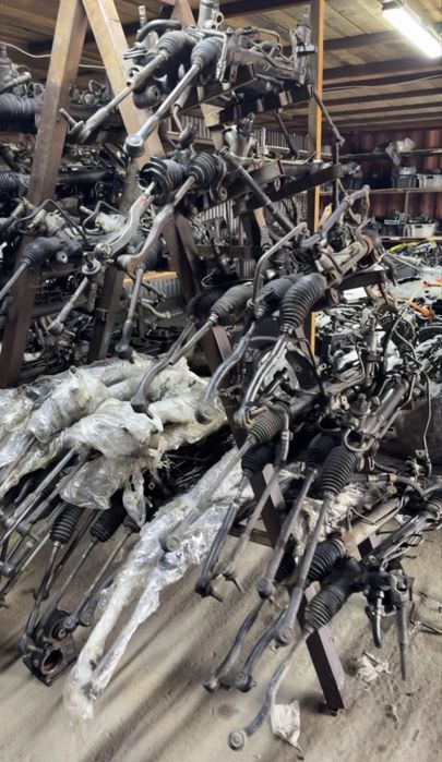 Рулевая рейка на Toyota Camry/Lexus