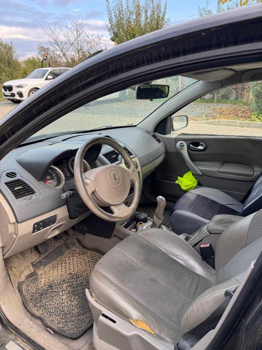 Renault Megane II 1.6 Benzină – 2006 – pentru piese / reparație / Rabla