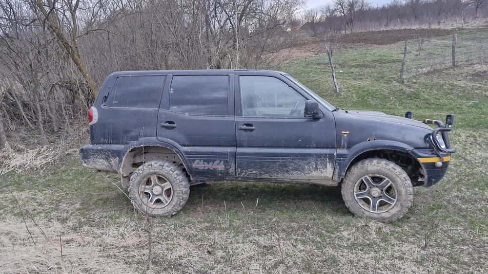 Nissan Terrano 2