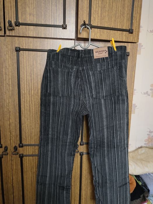 Продам мужские джинсы