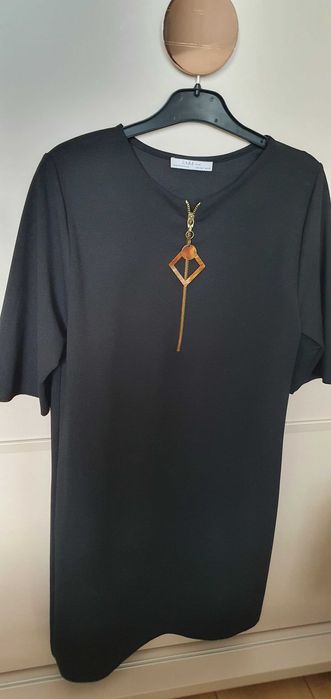 Рокля Zara в черен цвят