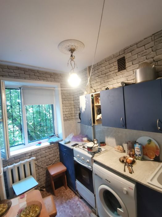 Продаётся 1-ком кв-ра. Мкр 19 дом 44