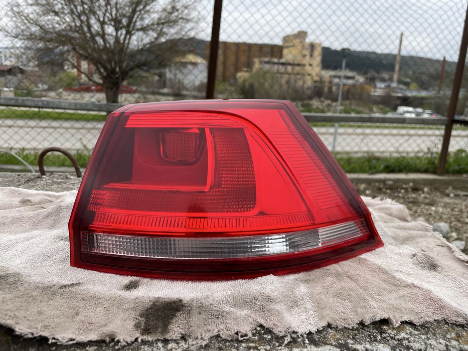 Десен стоп за VW Golf VII 7  2013-2017г